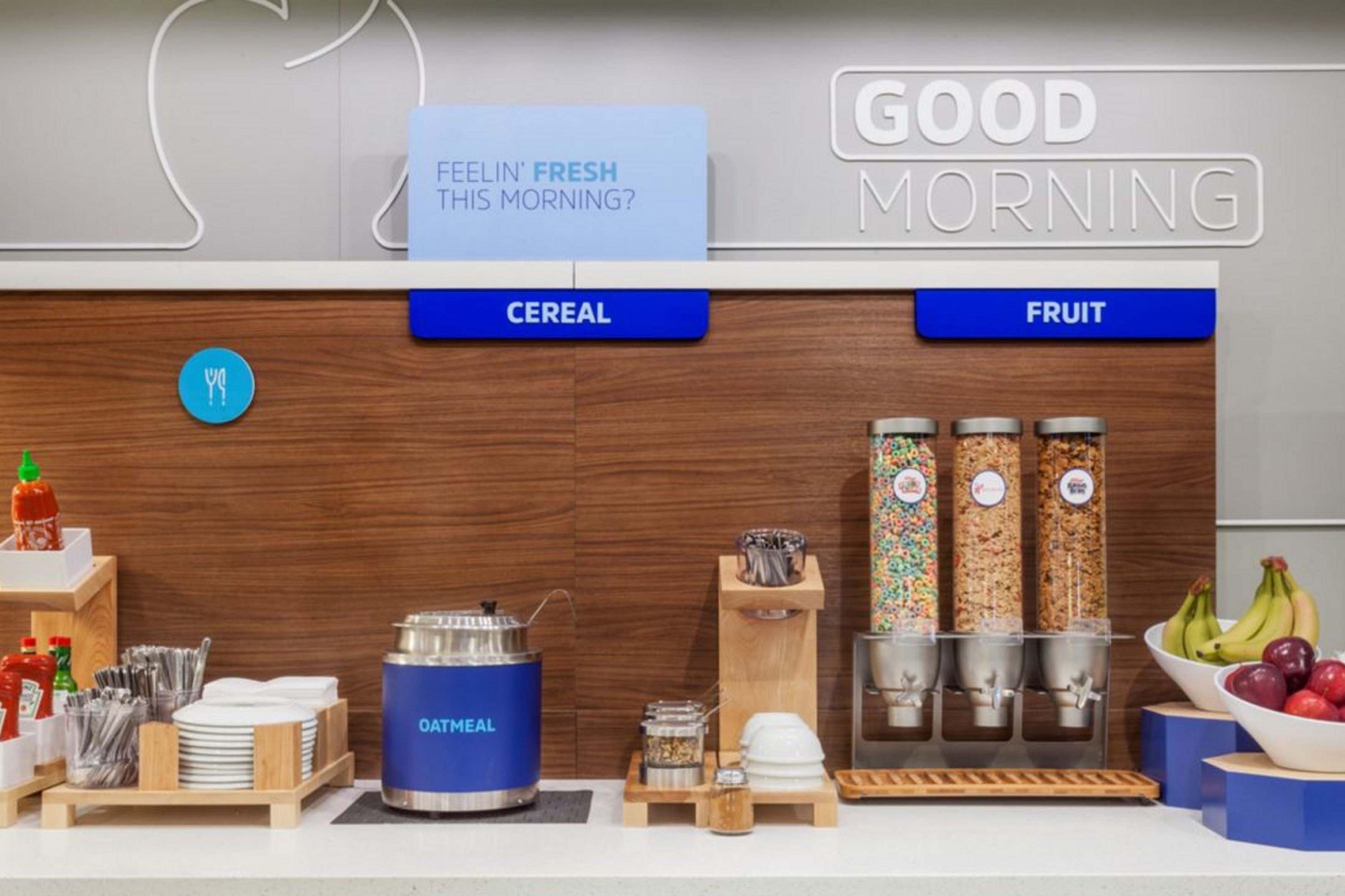 Holiday Inn Express Вансен Екстериор снимка