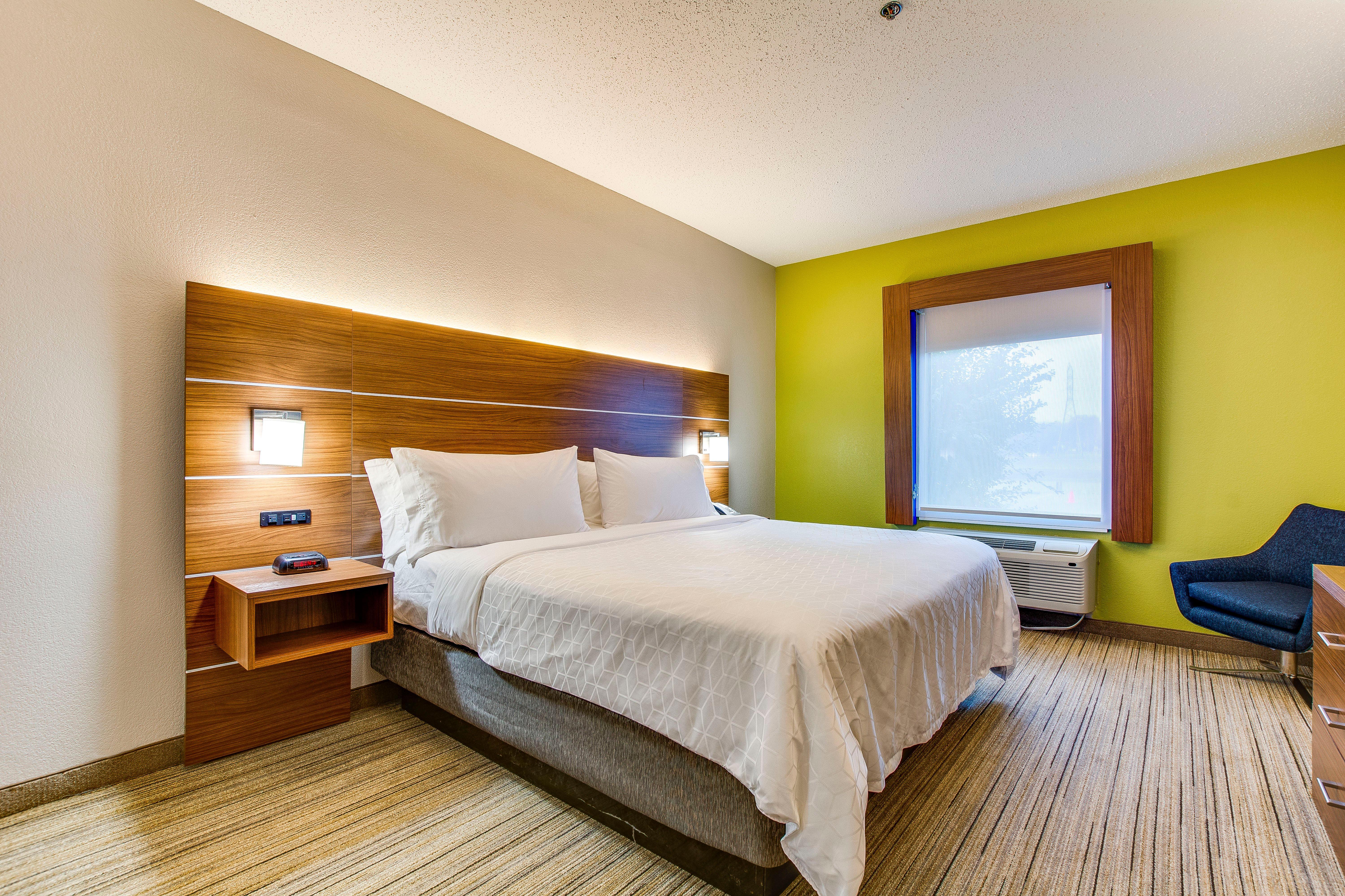 Holiday Inn Express Вансен Екстериор снимка