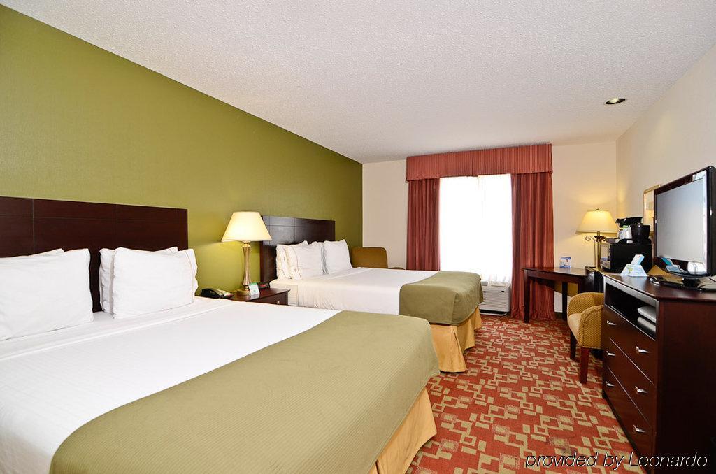 Holiday Inn Express Вансен Екстериор снимка